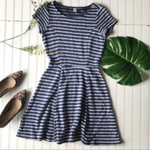 Old navy textured striped dress blue grey petite